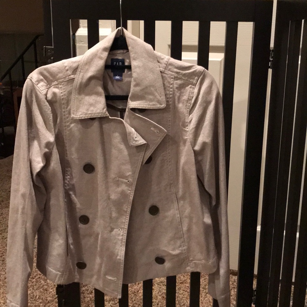gap lightweight jacket